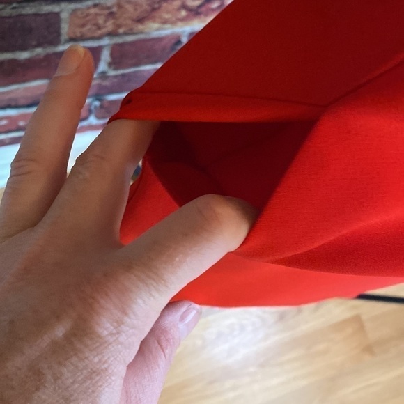 RW&CO Red Cold Shoulder V-neck Mini Shift Dress with Pockets Size XS - Picture 8 of 13